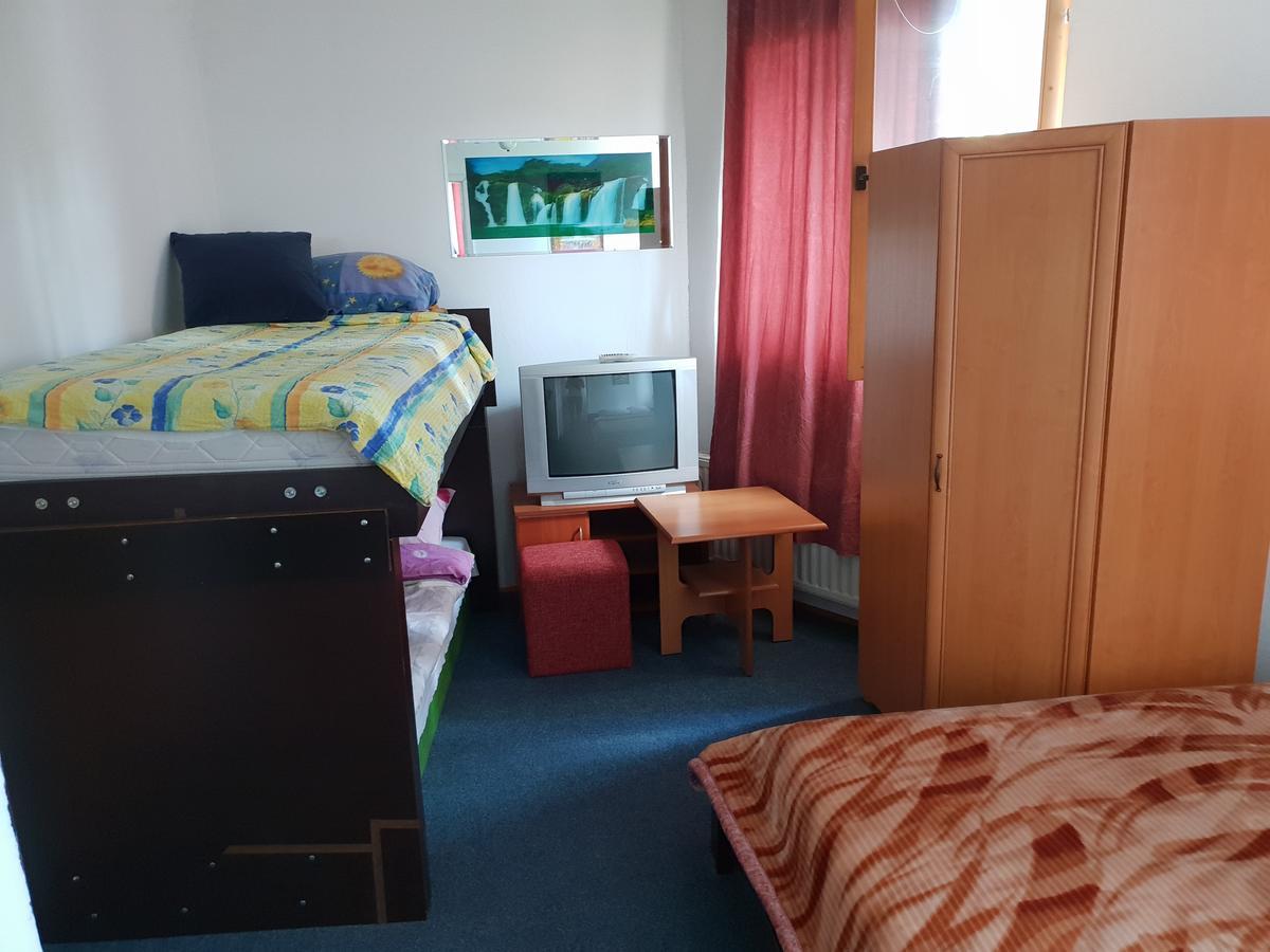 Hostel Gonzo SJJ Eksteriør billede