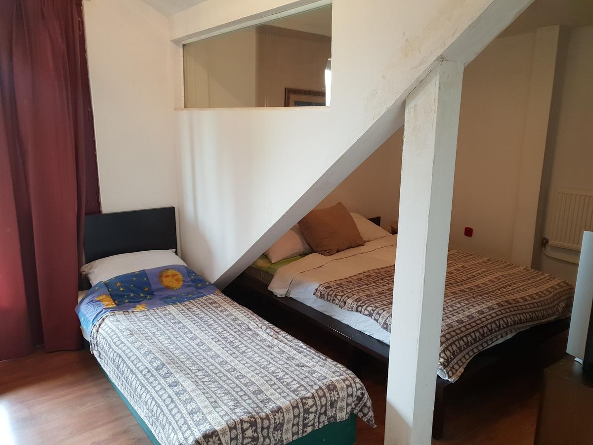 Hostel Gonzo SJJ Eksteriør billede