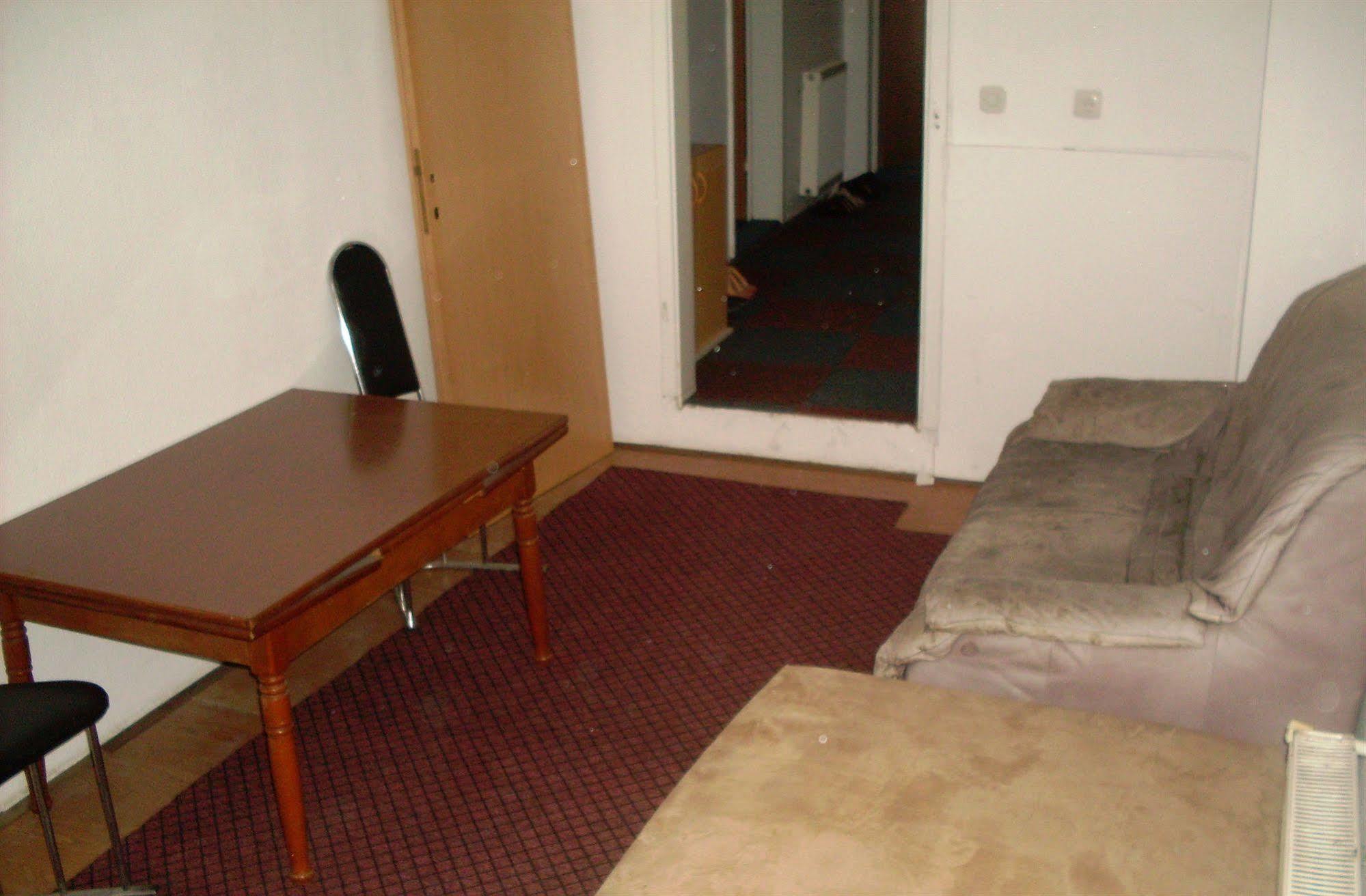Hostel Gonzo SJJ Eksteriør billede