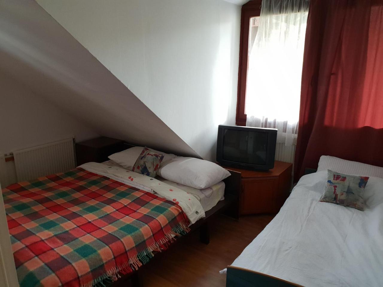 Hostel Gonzo SJJ Eksteriør billede