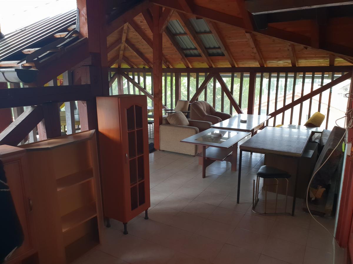 Hostel Gonzo SJJ Eksteriør billede
